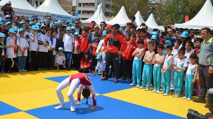 Spor Merkezleri Kayıtları Başladı