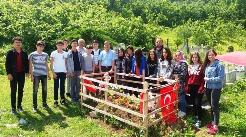 &Ouml;ğrencilerden Vefa