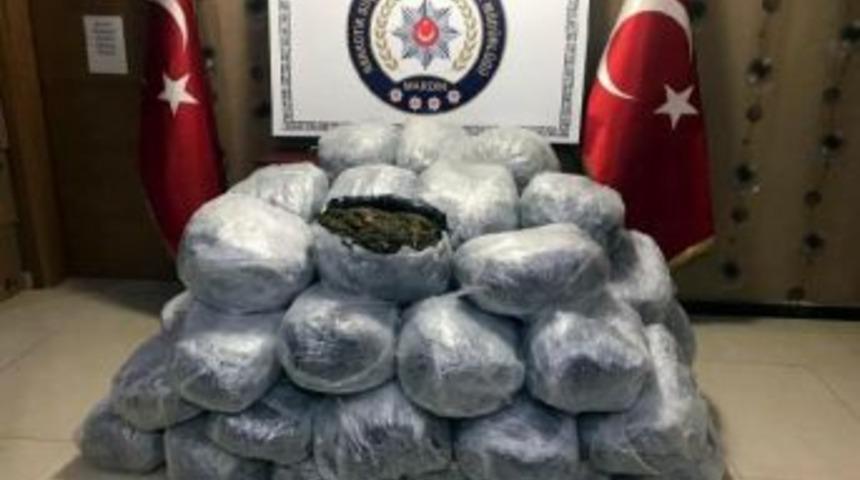 Mardin'de 320 Kilo 450 Gram Esrar Ele Ge&ccedil;irildi