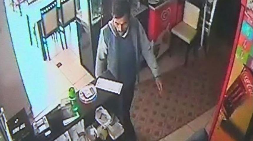 Karaman&rsquo;da Balık Restoranına Giren Hırsız, Kasada Bulunan Bozuk Paraları &Ccedil;aldı