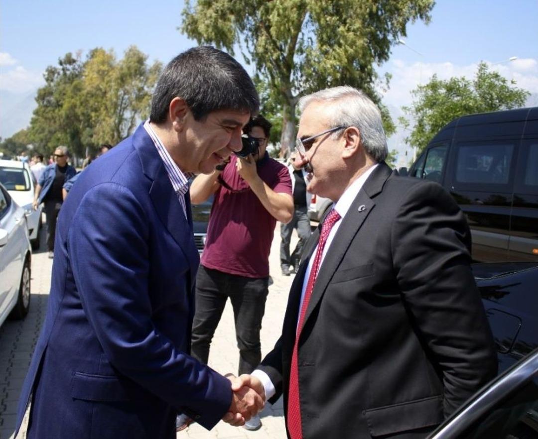 Konyaaltı Sahiline Sezon &Ouml;ncesi Sıkı Denetim