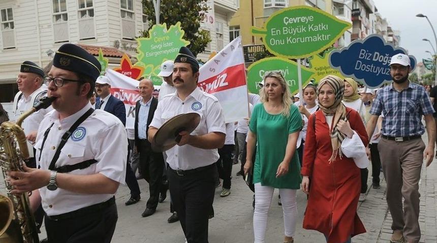 Temiz Bir &Ccedil;evre İ&ccedil;in Y&uuml;r&uuml;d&uuml;ler