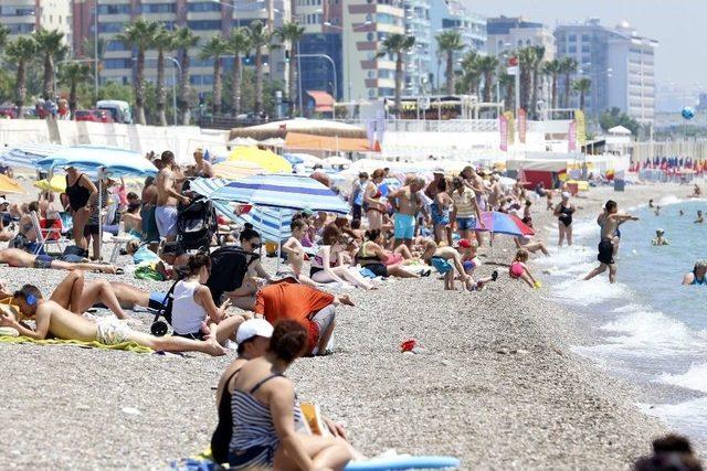 Antalya’da Yaz Sezonu Açıldı