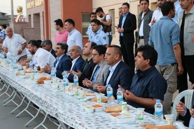 B&uuml;y&uuml;kşehir Bu Kez Halfetilileri İftarda Aynı Sofrada Buluşturdu 2