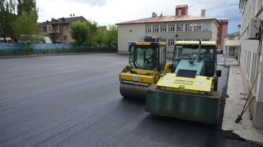 Yakutiye&rsquo;den Eğitime Asfalt Desteği
