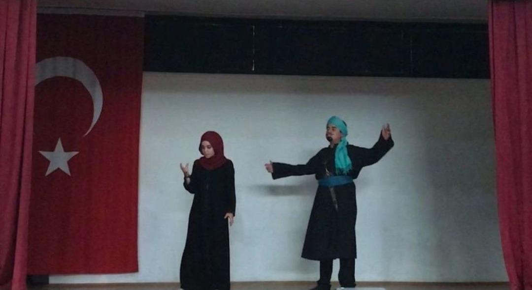 S&ouml;ğ&uuml;tl&uuml; &Ccedil;.p.a.l.&rsquo;den Tiyatro Ve Şiir Gecesi