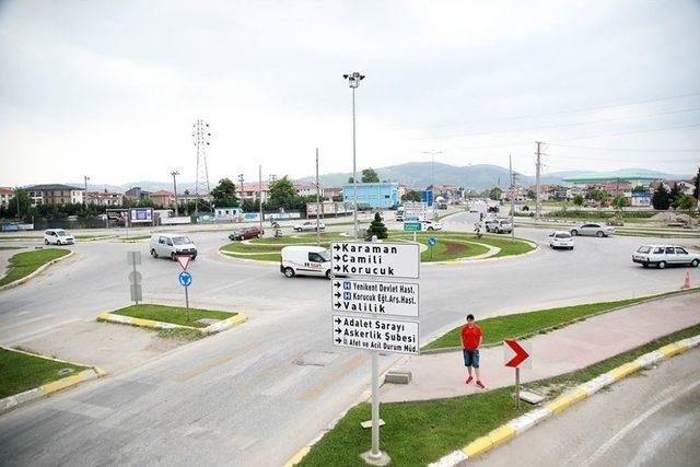 Yazlık Kavşağında Altyapı &Ccedil;alışmaları S&uuml;r&uuml;yor 2