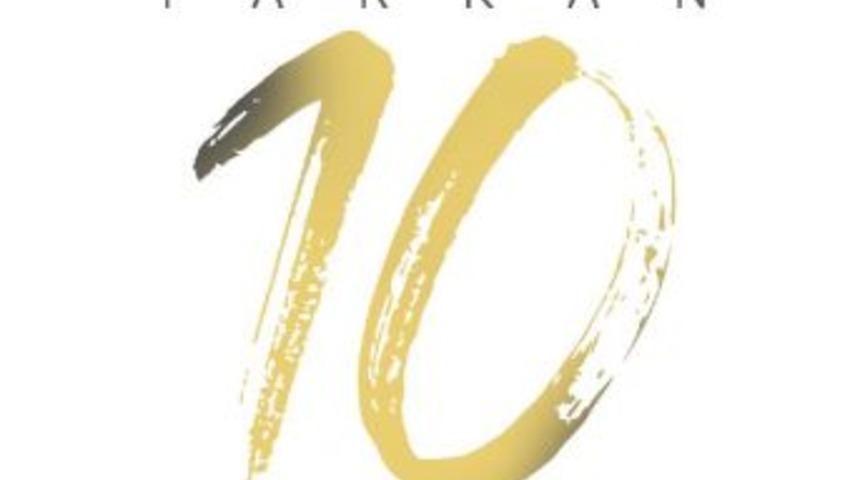 Tarkan'ın Yeni Alb&uuml;m&uuml; "10"un &Ccedil;ıkış Tarihi Belli Oldu