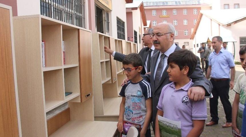 Bing&ouml;l&rsquo;de Bin 20 &Ouml;ğrenciye Eğitim Desteği