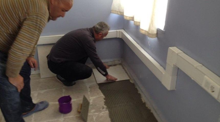 Sandıklı&rsquo;da Eğitimin Fedakar G&ouml;n&uuml;ll&uuml;leri