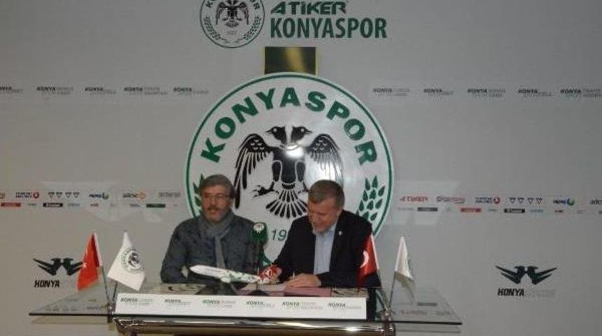 Atiker Konyaspor, Mustafa Reşit Ak&ccedil;ay Ile Anlaştı (2)