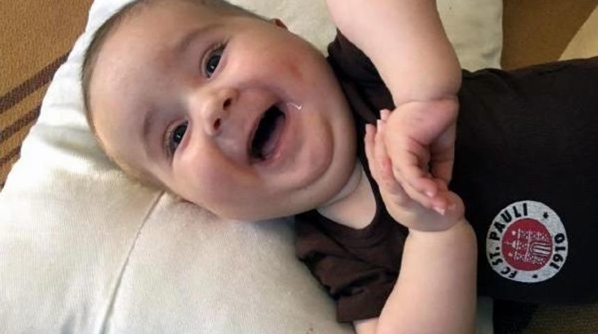 Aynı Hastalıkla Ikinci Evlat Acısını Yaşamamak I&ccedil;in Yardım Bekliyorlar