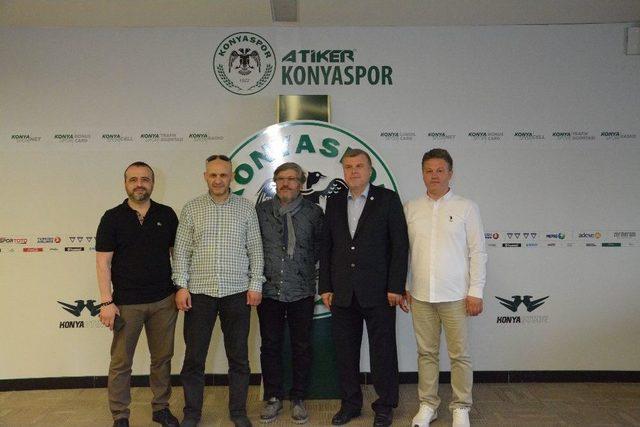 Mustafa Reşit Akçay Konyaspor’da