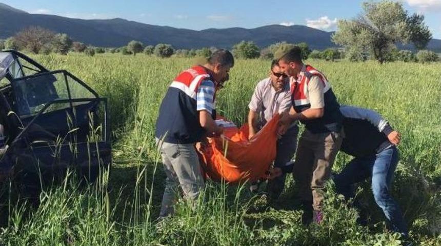 Konya'da Kaza: 2 &Ouml;l&uuml;, 4 Yaralı