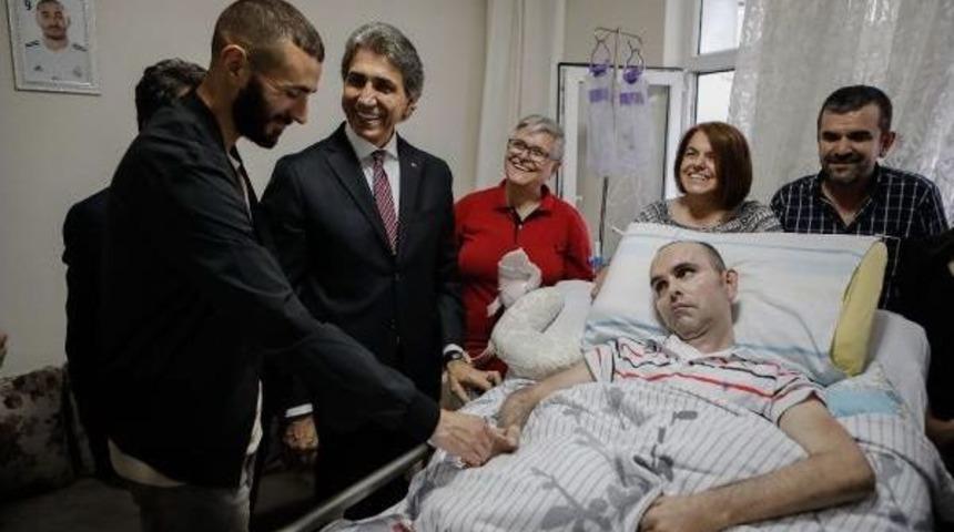 Karim Benzema Fatih Belediyesi'nin Iftar Programına Katıldı