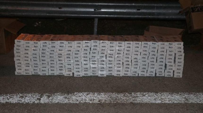 Yolcu Otob&uuml;slerinde 4 Bin Paket Ka&ccedil;ak Sigara Ele Ge&ccedil;irildi