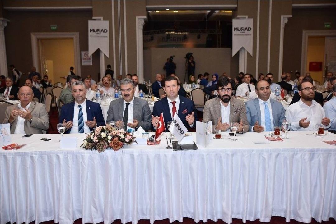 M&uuml;siad İzmir Şubesi İftarda Buluştu