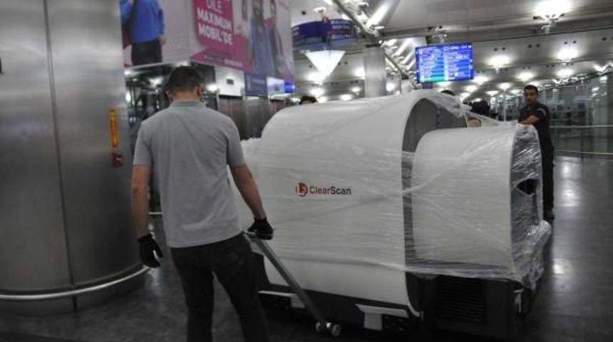Abd Ve İngiltere U&ccedil;uşlarında Yolcuların Eşyalarının Ge&ccedil;irileceği Tomografi Cihazları Atat&uuml;rk Havalimanı'na Getirildi