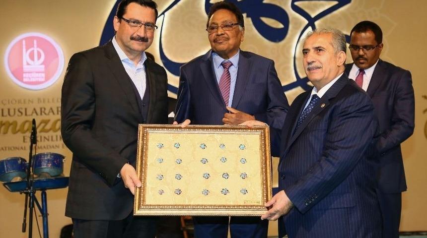 Uluslararası Ramazan Etkinliklerinde Sudan R&uuml;zgarı