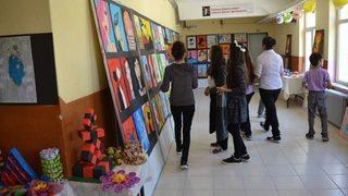 Öğrencileri Resim Sergisi Büyük Beğeni Topladı