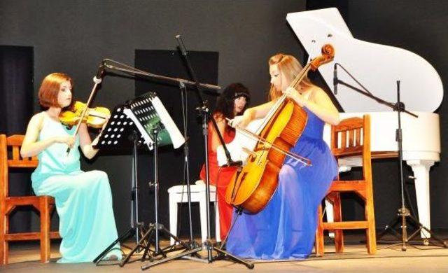 Trio İmmersio'dan Klasik Müzik Ziyafeti