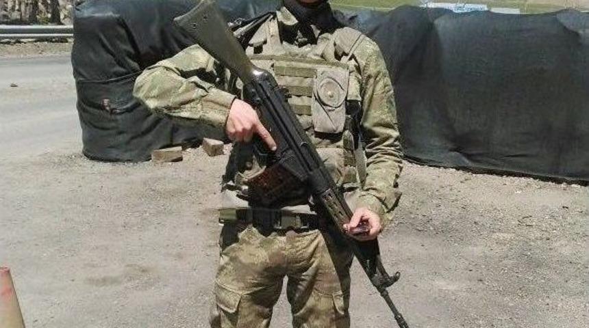 Hisarcıklı Asker Orhan Arı’dan Ağrı’daki Sahurda Şehitlere Dua