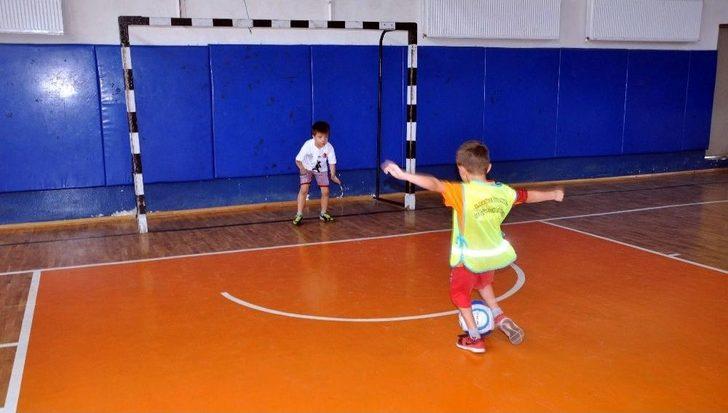 (özel Haber) Böylesine Sevimli Futbol Maçı Görülmedi G5