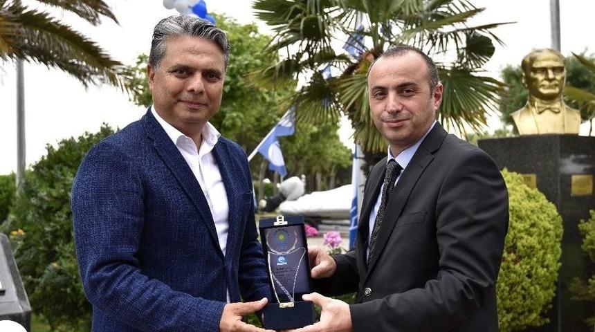 Muratpaşa&rsquo;ya &Ccedil;evre Bilin&ccedil;lendirme &Ouml;d&uuml;l&uuml;