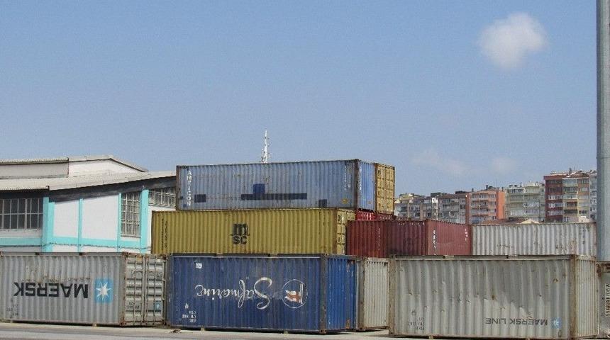 Batan Aliağa Gemisindeki Y&uuml;k&uuml;n Yarısı &Ccedil;ıkarıldı