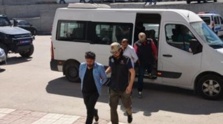 Van&rsquo;da Pkk/kck Operasyonu; 4 G&ouml;zaltı