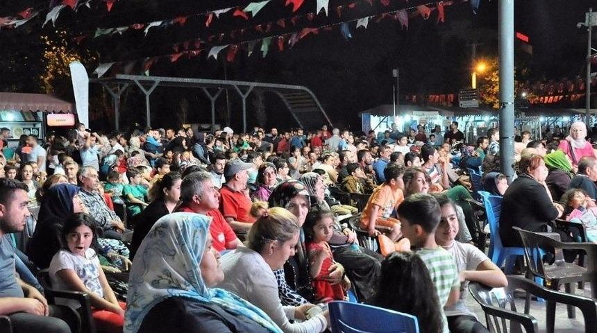 Suriyeli &Ccedil;ocuklardan Konser