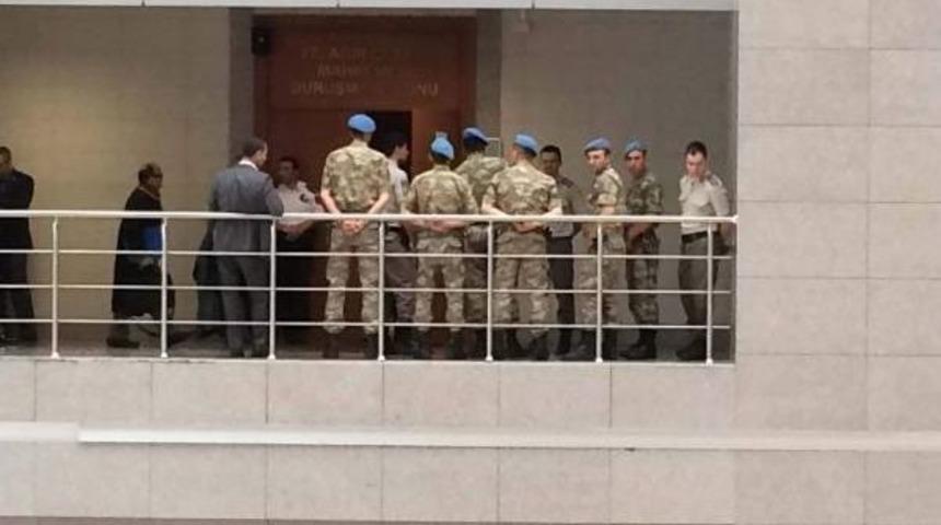 Şahin Ile Saral Duruşma Salonunda Karşı Karşıya Geldi