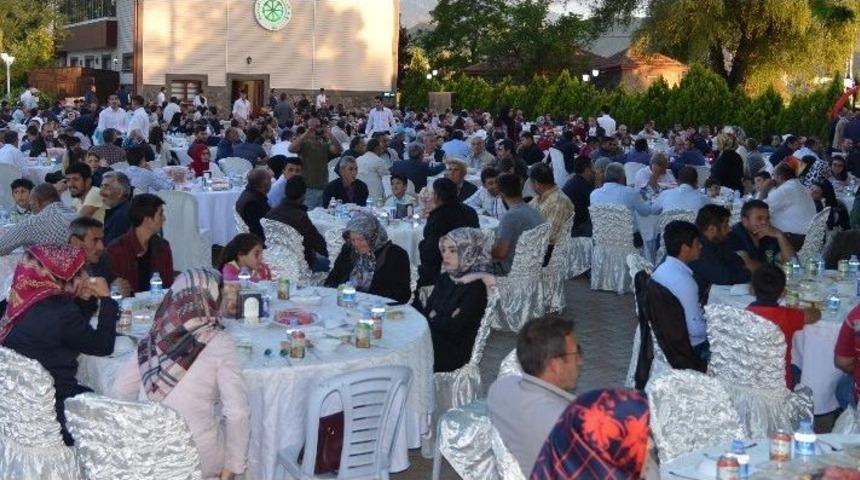 Şeker Gölü, Şeker Sofrası’na Gelen Çiftçilerle Doldu