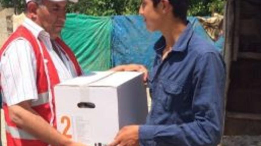 Beşiri Kızılay&rsquo;dan 300 Aileye Yardım