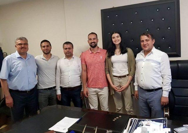 Salihli Belediyespor’da Transfer Hareketliliği