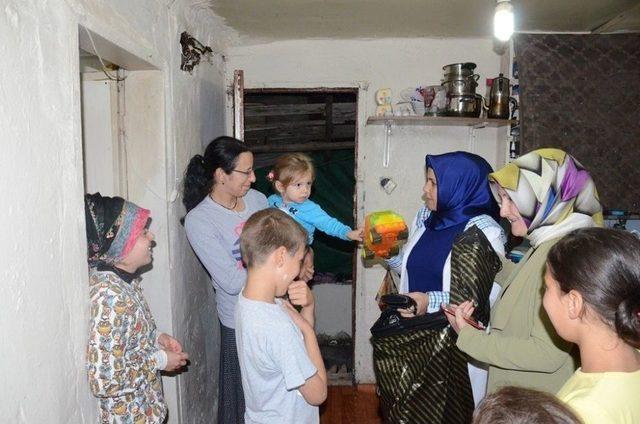 Ak Parti İl Başkanı Keskin, 5 &Ccedil;ocuklu &Ouml;zdemir Ailesi İle İftar Yaptı 1