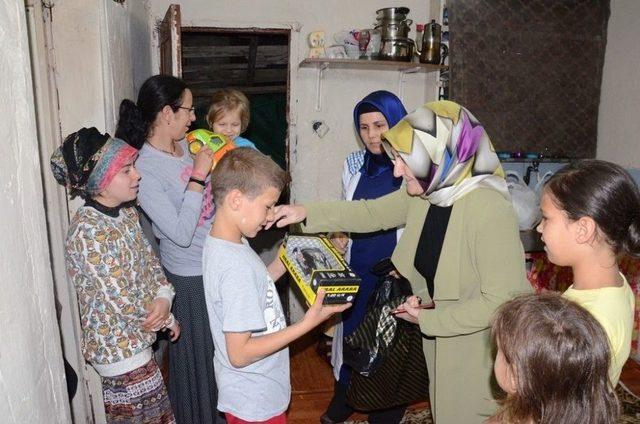 Ak Parti İl Başkanı Keskin, 5 &Ccedil;ocuklu &Ouml;zdemir Ailesi İle İftar Yaptı 3