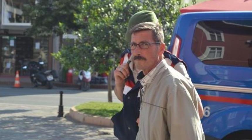 53 Yaşındaki Hizmetli, Kız &Ouml;ğrenciye Cinsel Tacizden Tutuklandı