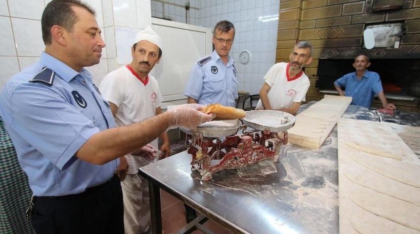 Akyazı Zabıtasından Ramazanda Fırınlara Sıkı Denetim