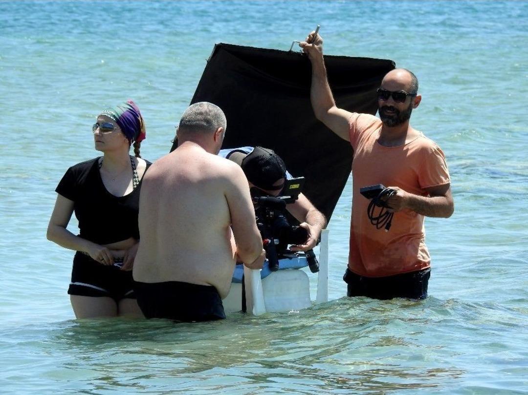 &Ouml;l&uuml;me Yolculukta &Ccedil;ekilen &Ccedil;ile Film Oldu