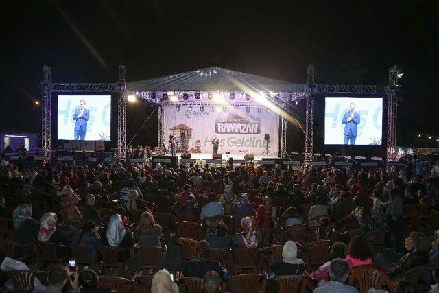 İlahiyatçı Mustafa Karataş, Ramazan Sokağı’na Konuk Oldu 3