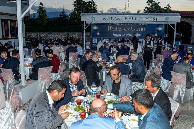 Başkan Toru’dan Meclis Üyeleri Ve Teşkilat Mensuplarına İftar