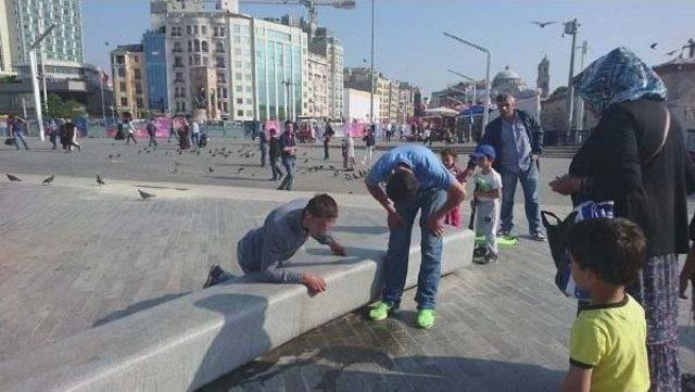 Taksim'de Şok Eden Manzara; Küçük Çocuklar Şahit Oldu