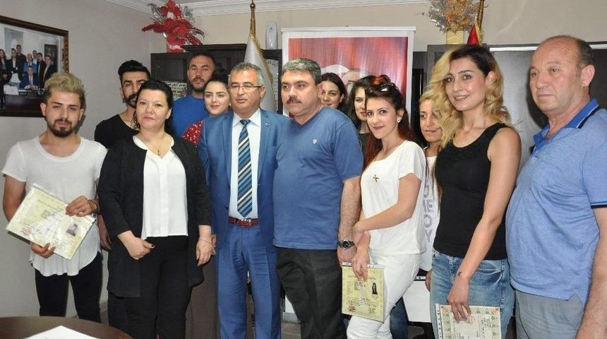 Kapsam Dışı Meslek Dallarında &Ccedil;alışanlara Başarı Belgeleri Verildi