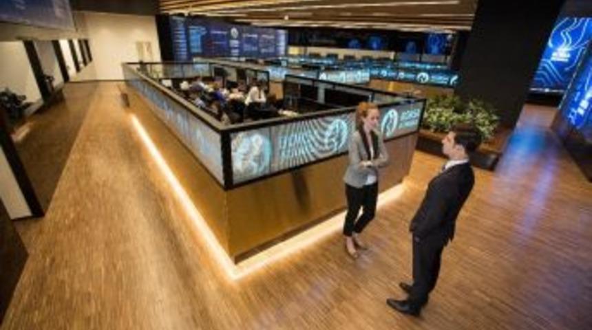 Borsa İlk Yarıda Y&uuml;kseldi