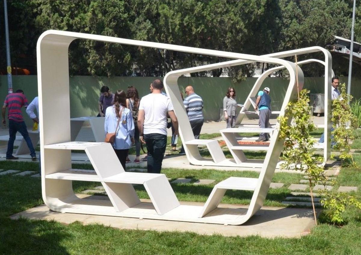 Kartal Belediyesi, Boş Alanları Estetik G&ouml;r&uuml;n&uuml;me Kavuşturuyor