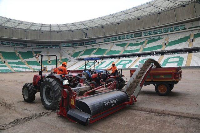 Altepe, B&uuml;y&uuml;kşehir Belediye Stadyumunu İnceledi 1