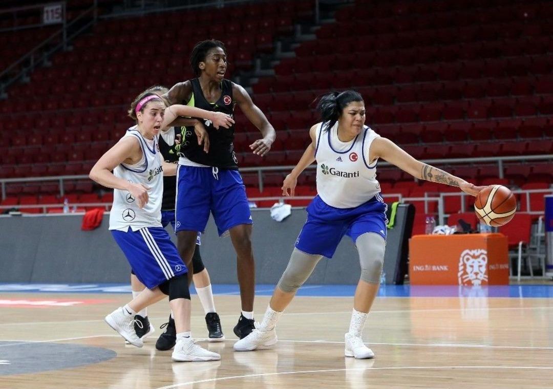 A Milli Kadın Basketbol Takımı, Hazırlıklarını S&uuml;rd&uuml;r&uuml;yor