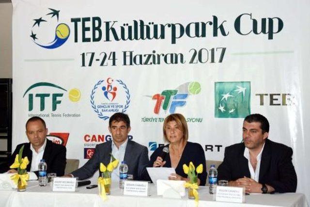 Kültürpark ta Büyük Tenis Şöleni 1