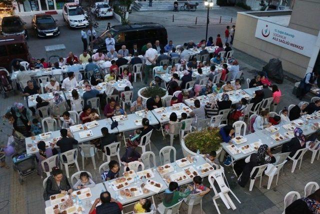 Başkan Altınok Öz İftarını Soğanlık Halkıyla Yaptı